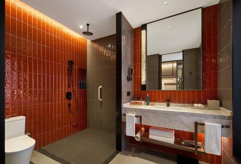 DoubleTree by Hilton Kaifeng image