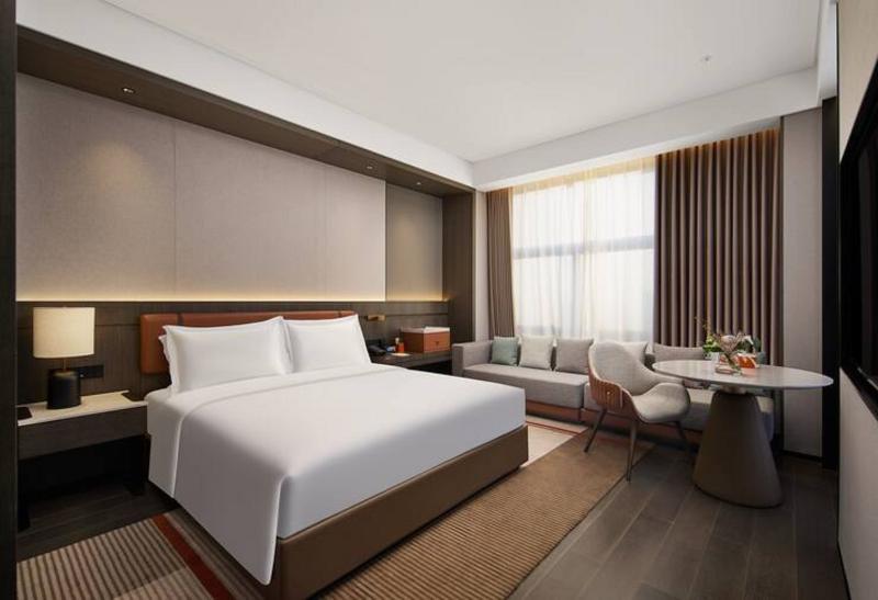 DoubleTree by Hilton Kaifeng image