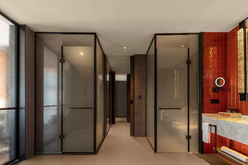 DoubleTree by Hilton Kaifeng image