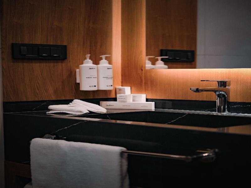 Radisson Hotel Mersin image