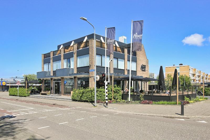Boutique Hotel Hans image