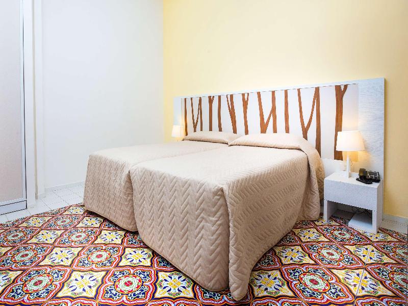 Hotel Le Axidie BW Signature Collection image