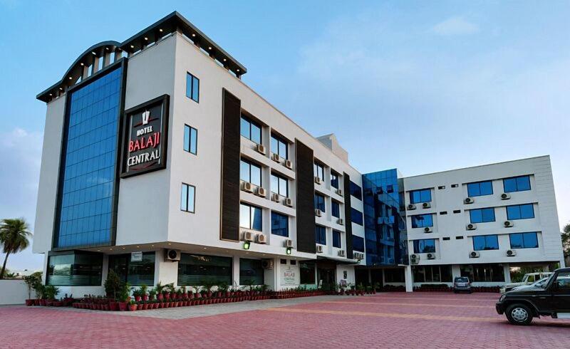 Hotel Balaji Central — general view