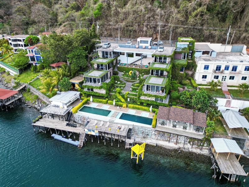 Cardedeu Residence image