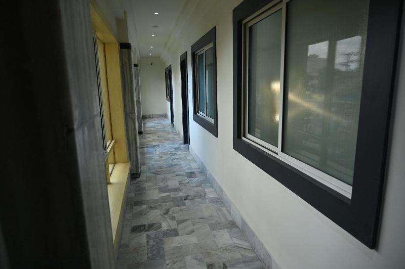 Hotel Churuvilla image