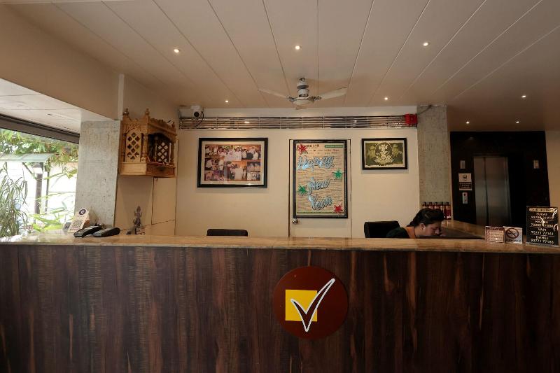 Hotel Vetro Inn
