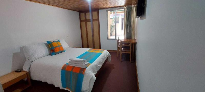 Hotel Suarel Center image