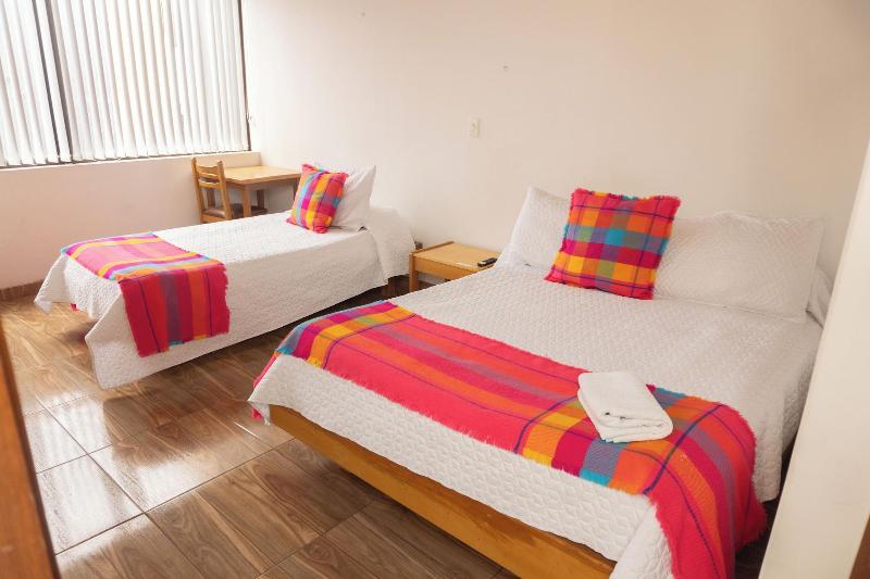 Hotel Suarel Center image