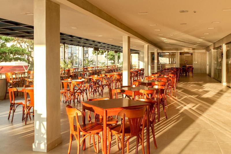 Ilha Us Praia Hotel image