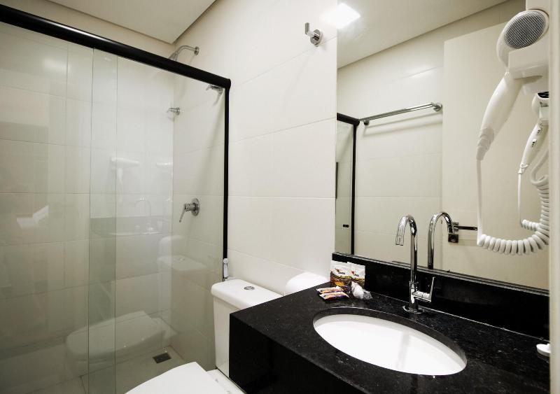 Ilha Us Praia Hotel image