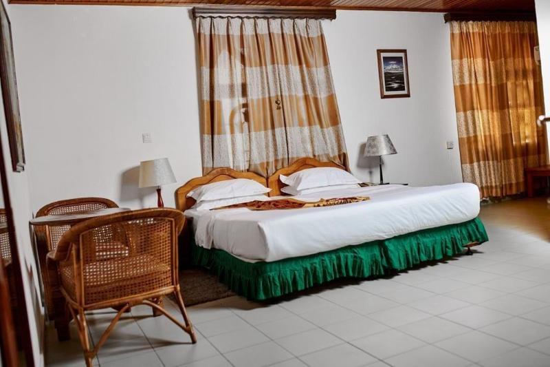 Royal Park Hotel image