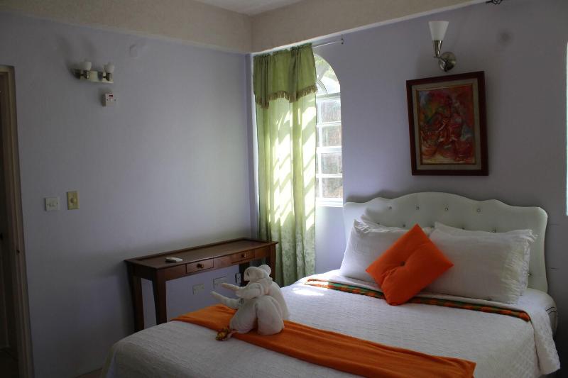 Rejens Hotel image