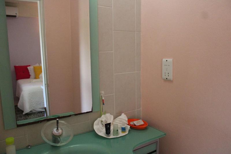 Rejens Hotel image