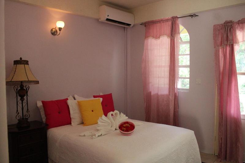 Rejens Hotel image