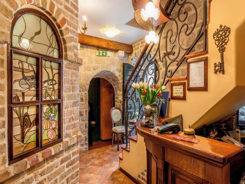 Hotel Monte Cristo image