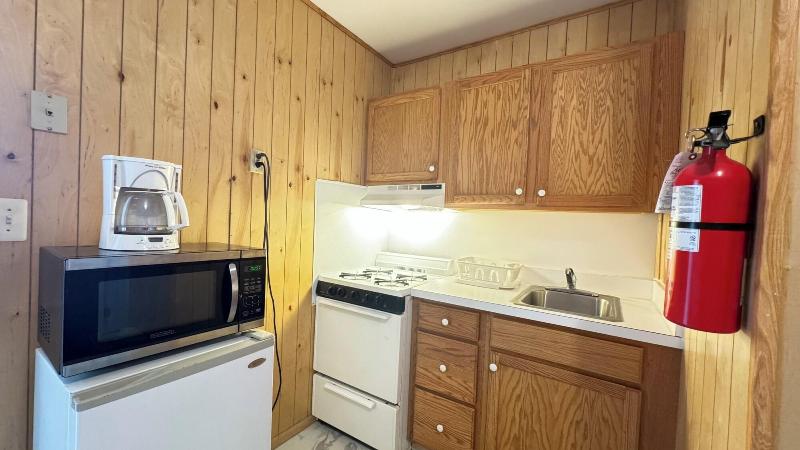 Boardwalk Sand Surf Inn Oceanfront image