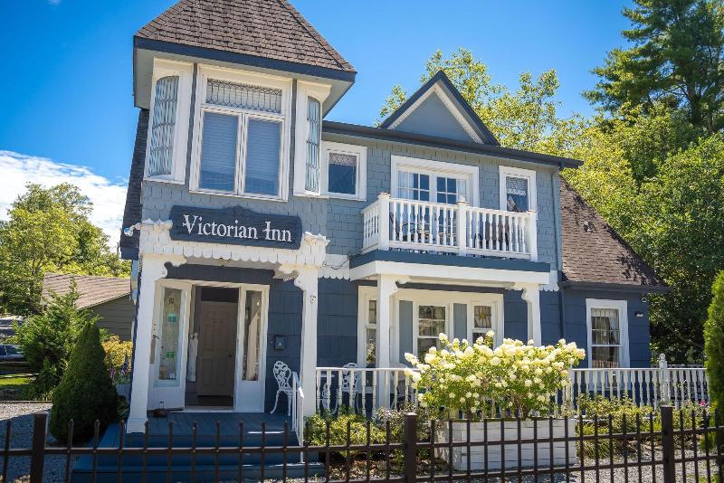The Victorian Inn Blowing Rock