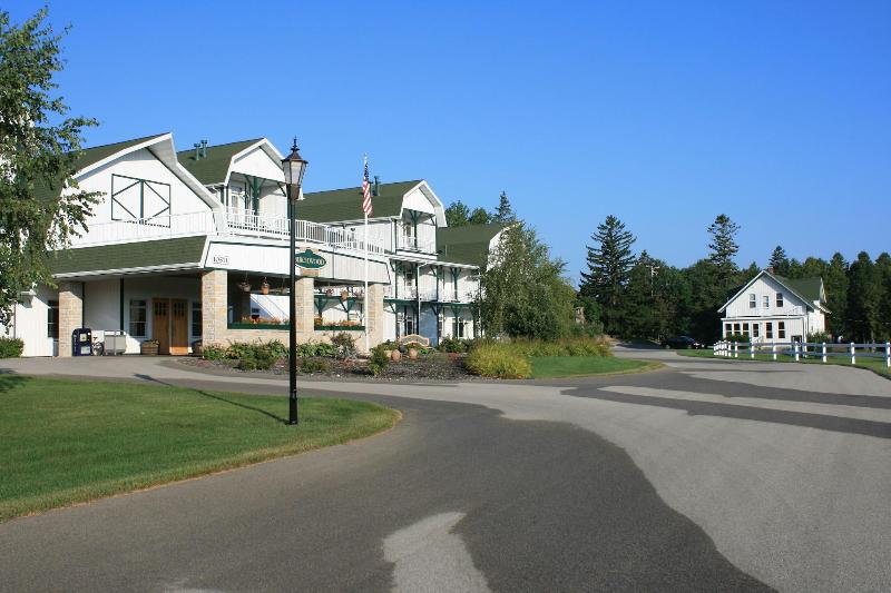 Birchwood Lodge