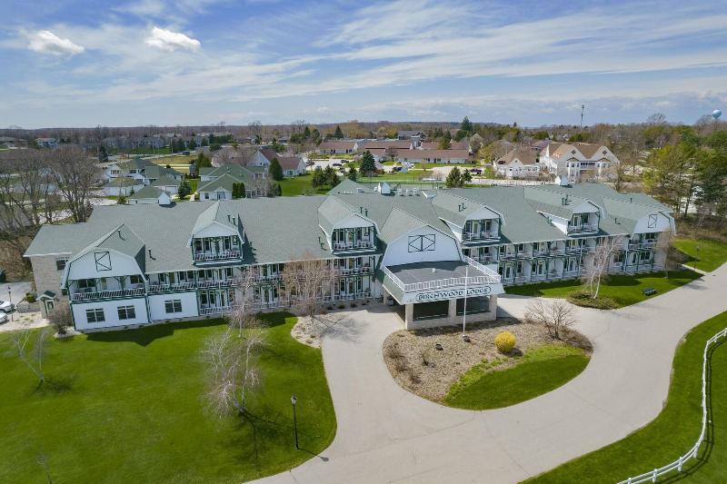 Birchwood Lodge — general view