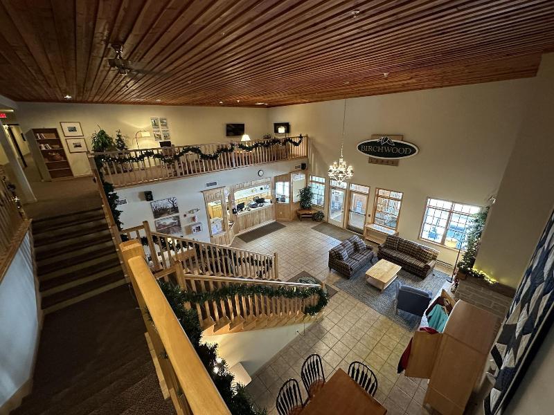 Birchwood Lodge