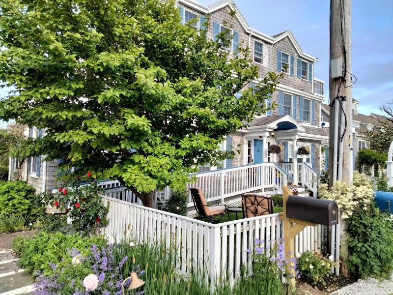 An English Garden Bed Breakfast