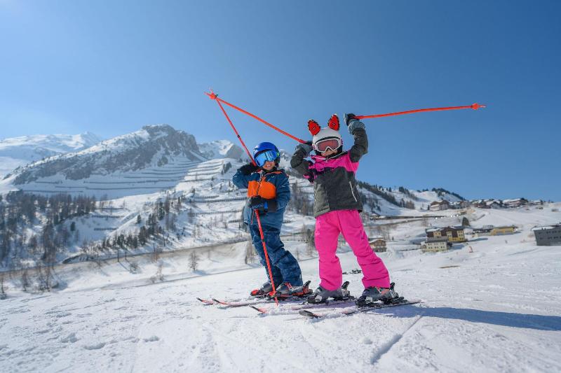 Hotel Zehnerkar Hotel Obertauern image