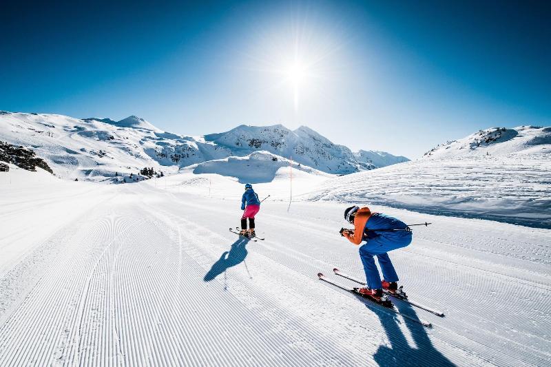 Hotel Zehnerkar Hotel Obertauern image