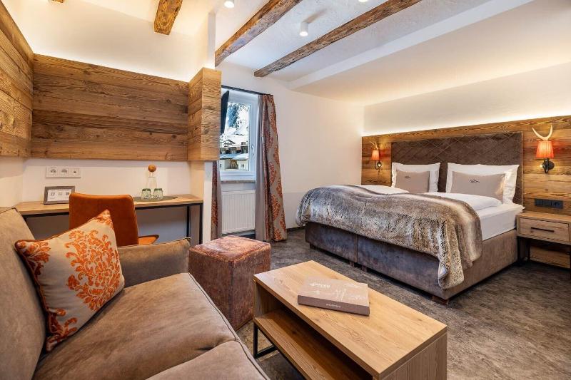Hotel Zehnerkar Hotel Obertauern image