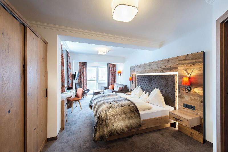 Hotel Zehnerkar Hotel Obertauern image