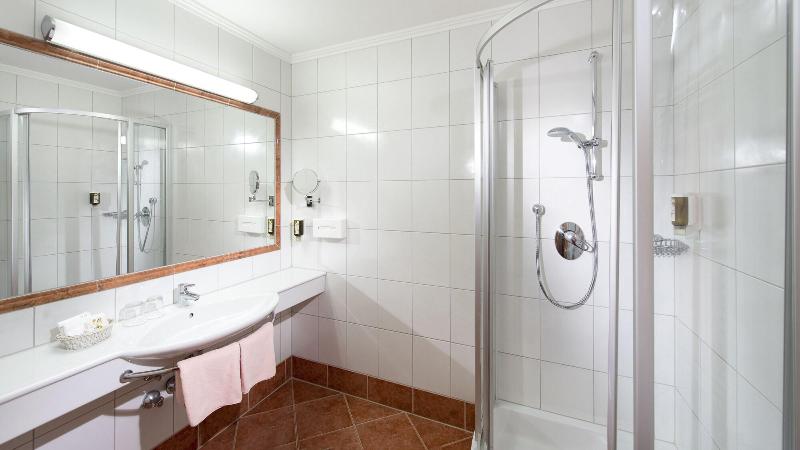 Hotel Zehnerkar Hotel Obertauern image