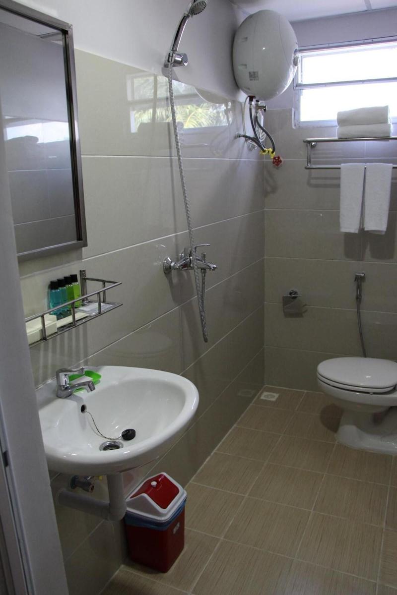 Asian Smile Hotel image