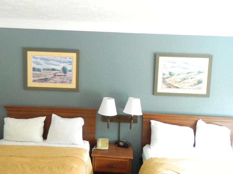 Travel Inn Atlanta image