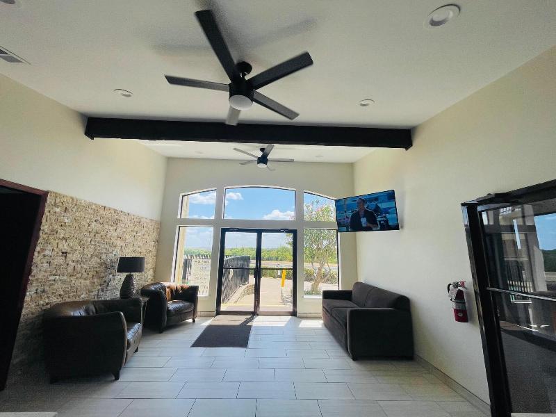 Spanish Trails Inn image