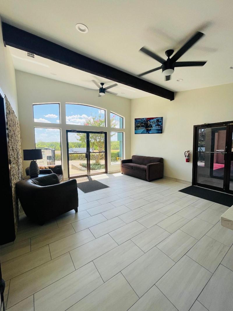 Spanish Trails Inn image