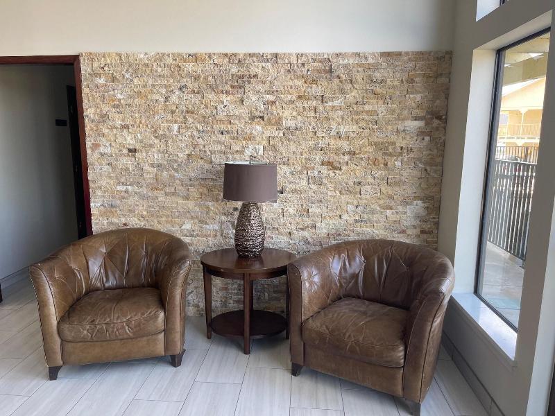 Spanish Trails Inn image