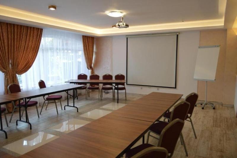 Bulevard Prestige Hotel image