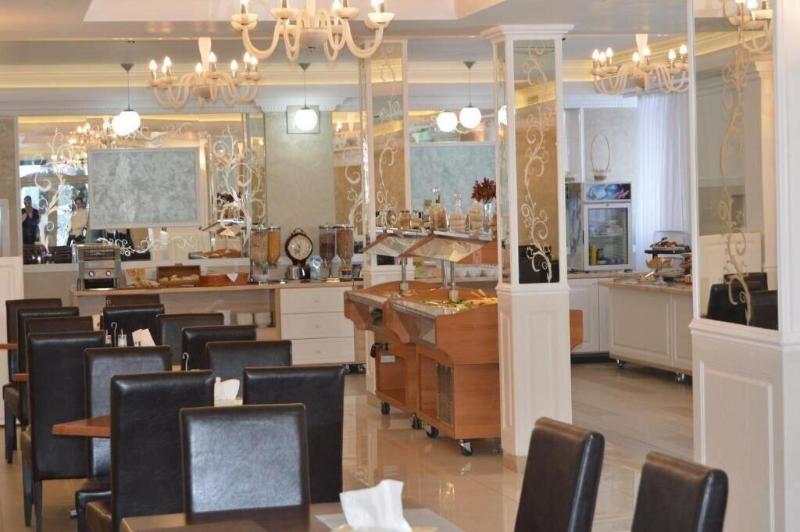 Bulevard Prestige Hotel image