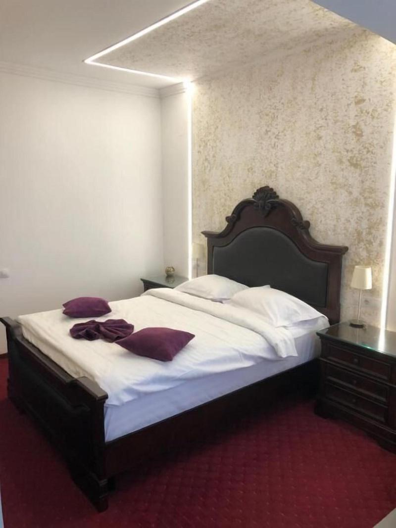 Bulevard Prestige Hotel image