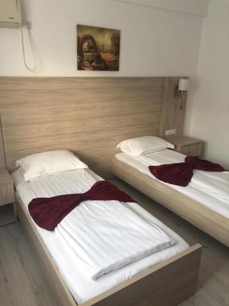 Bulevard Prestige Hotel image