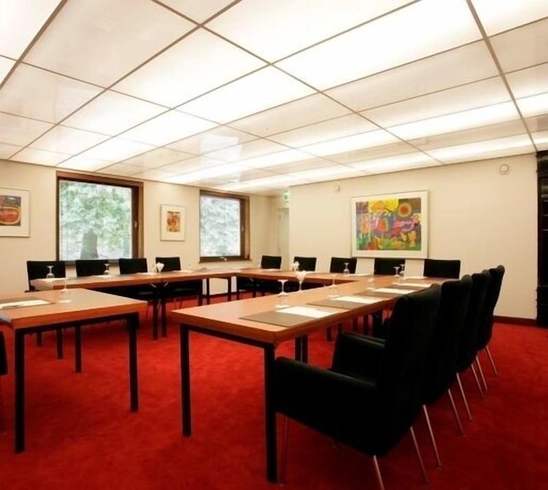 Restaurant Hotel Merlet image