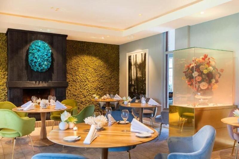Restaurant Hotel Merlet image