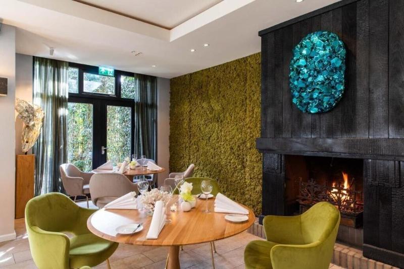 Restaurant Hotel Merlet image