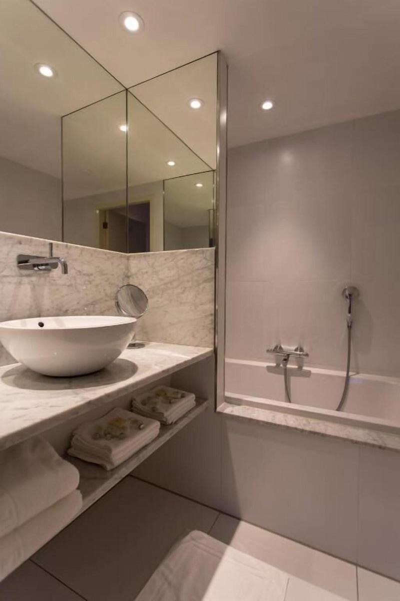 Restaurant Hotel Merlet image