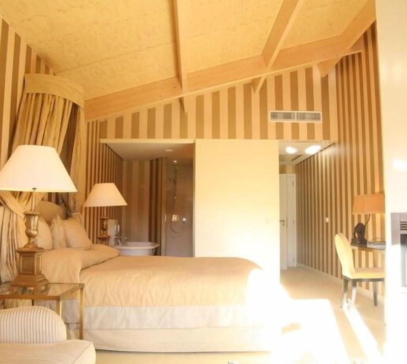 Restaurant Hotel Merlet image