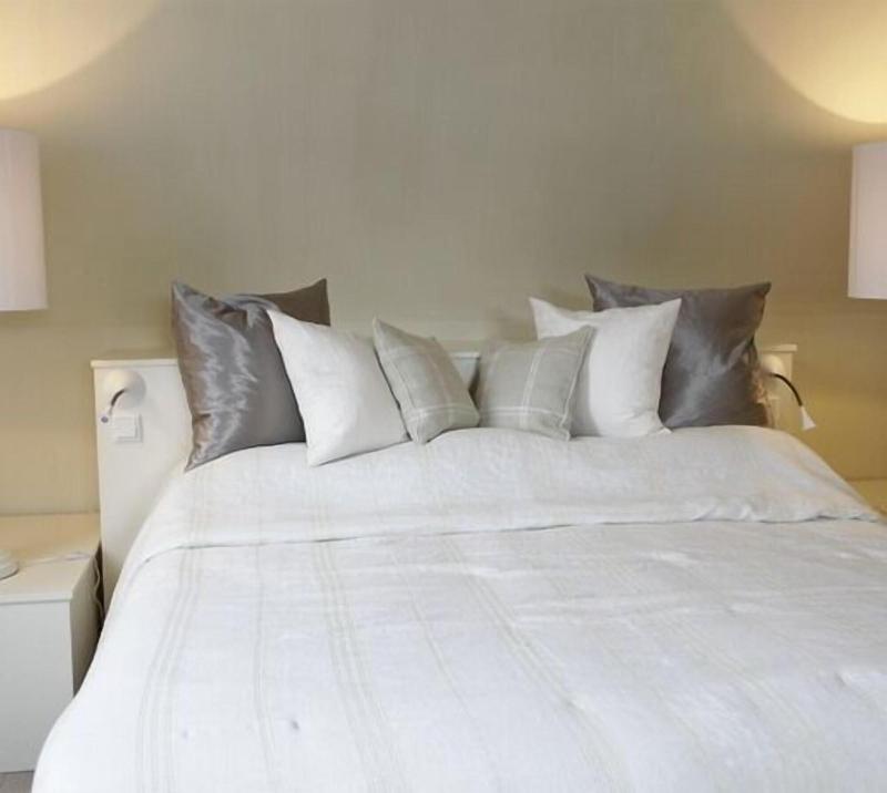 Restaurant Hotel Merlet image