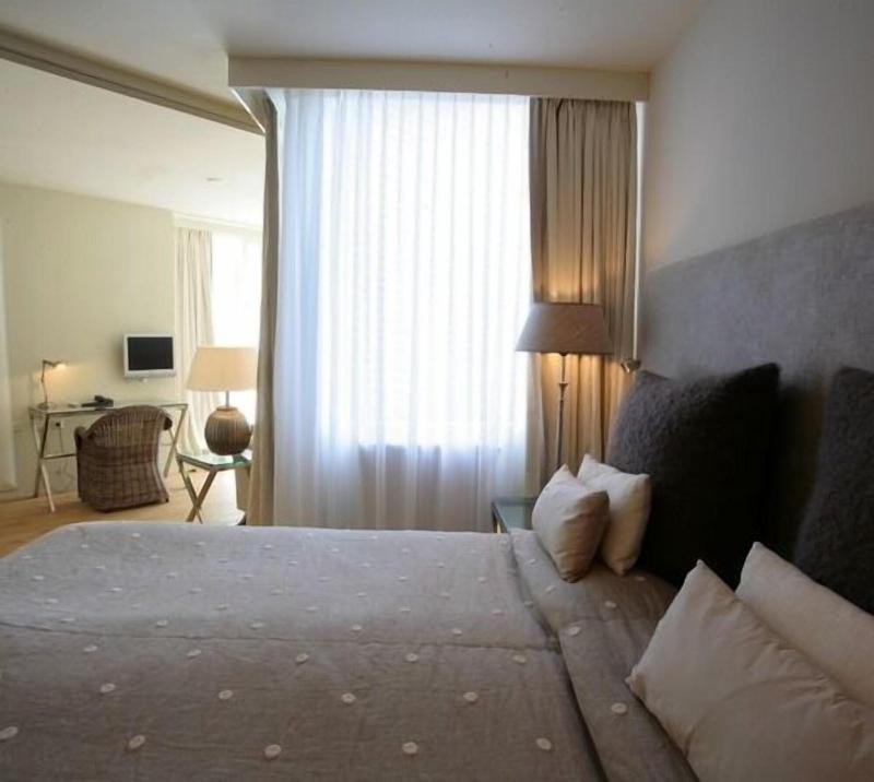 Restaurant Hotel Merlet image