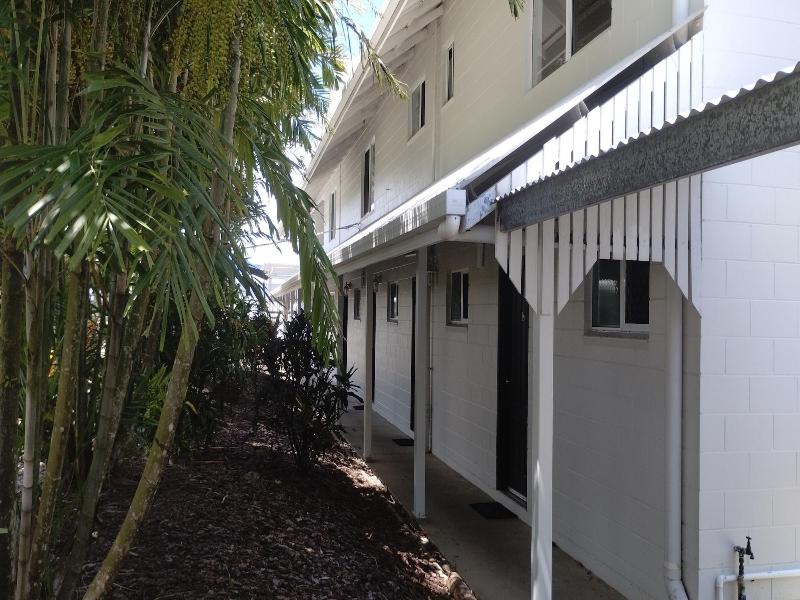 Tully Motel