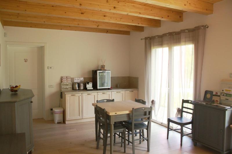 Elis Rooms image
