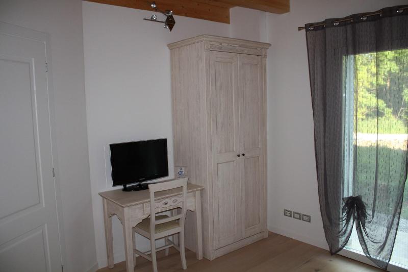 Elis Rooms image