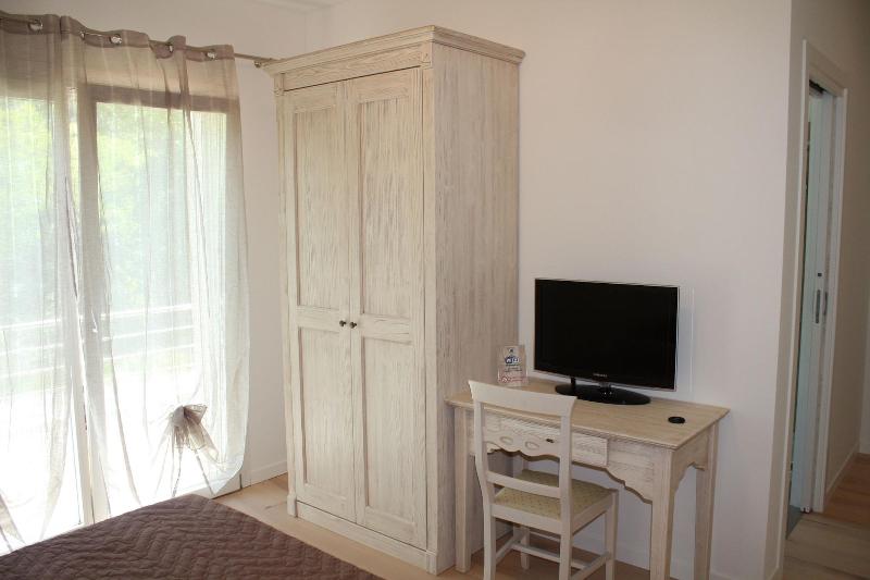 Elis Rooms image